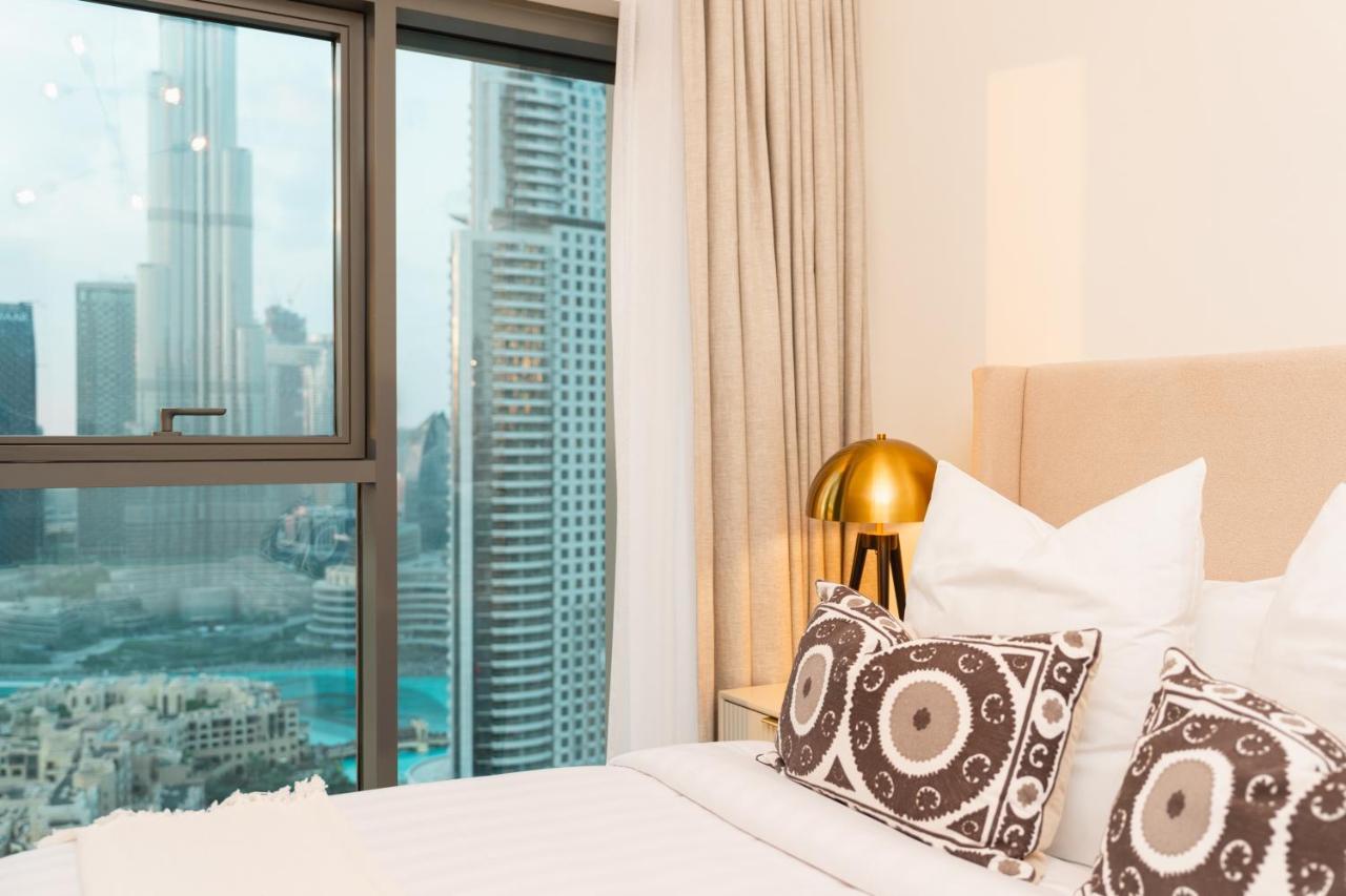 Burj Royal-luxurious 2 Bedrooms -downtown-burj & Fountain View Дубай