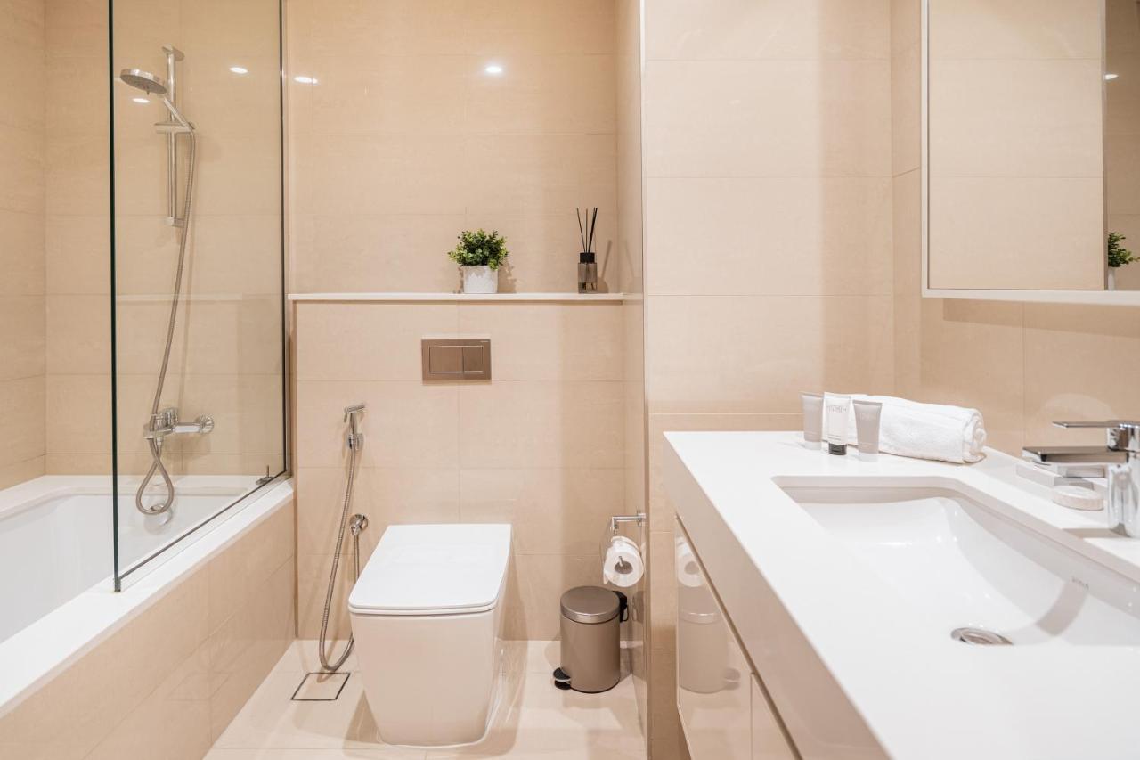 Burj Royal-luxurious 2 Bedrooms -downtown-burj & Fountain View * دبي