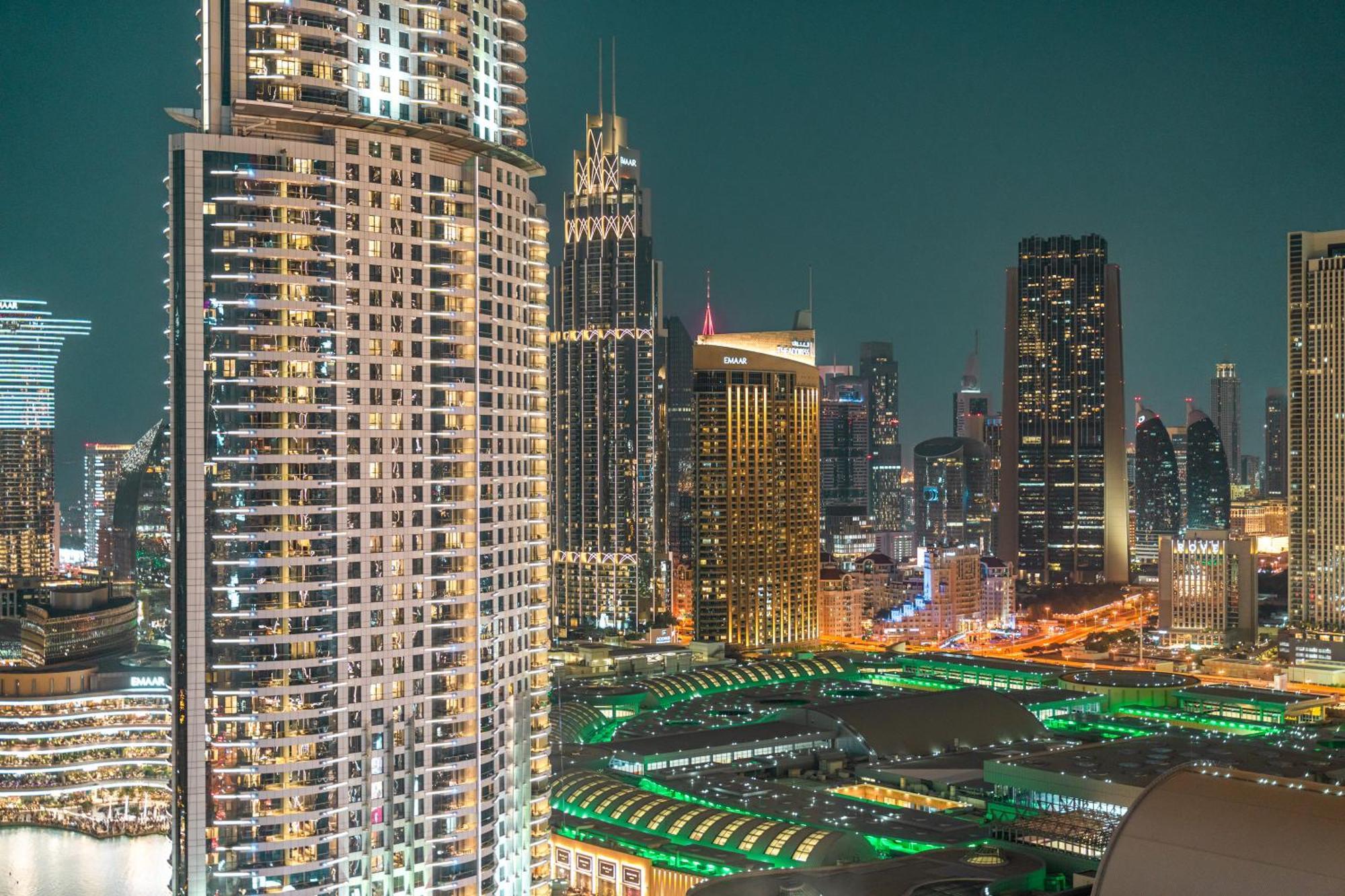 Burj Royal-luxurious 2 Bedrooms -downtown-burj & Fountain View * دبي